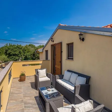 Prázdninový dům House Svjetlana *