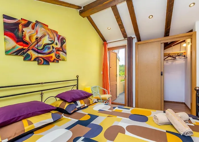 Prázdninový dům House Svjetlana